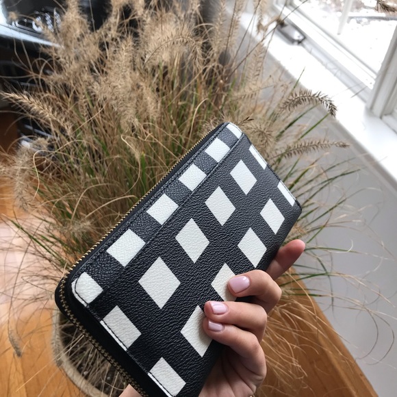 SOLD - Picture 3 of 5